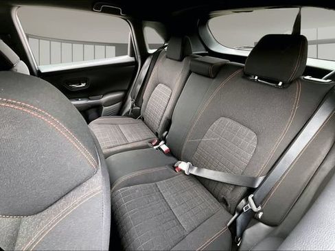 Used 2024 Honda HR-V Sport image 19