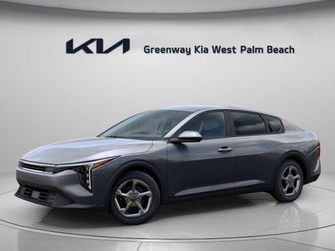 New 2026 Kia K4 FWD image 4