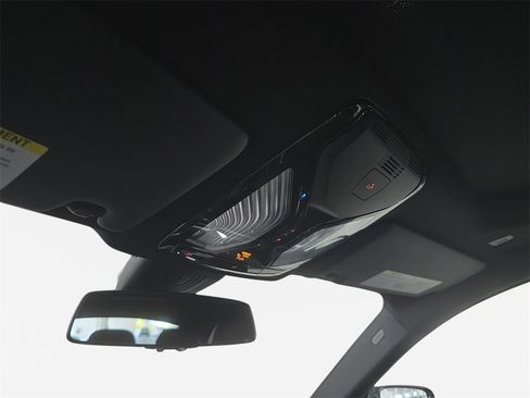 Certified 2023 BMW i4 eDrive35 image 22