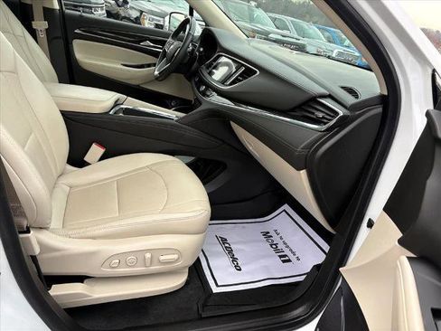 Certified 2023 Buick Enclave Premium w/ Experience Buick Package image 18