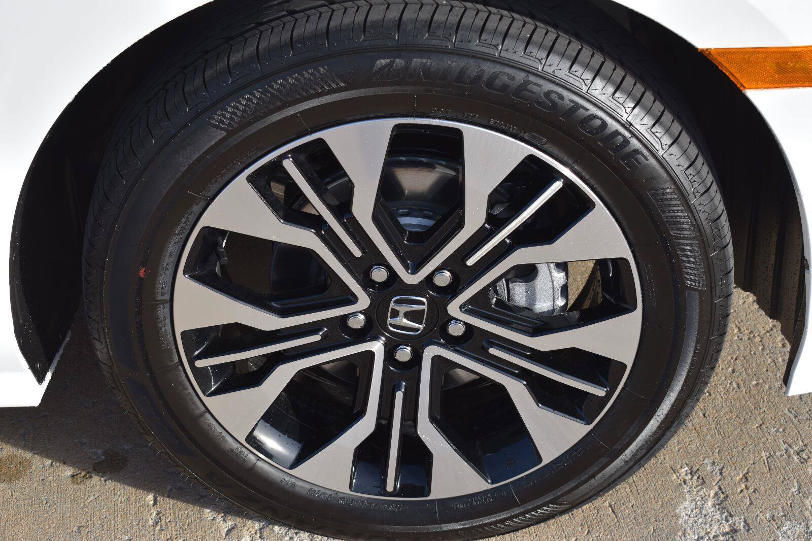 New 2026 Honda Odyssey Elite image 14