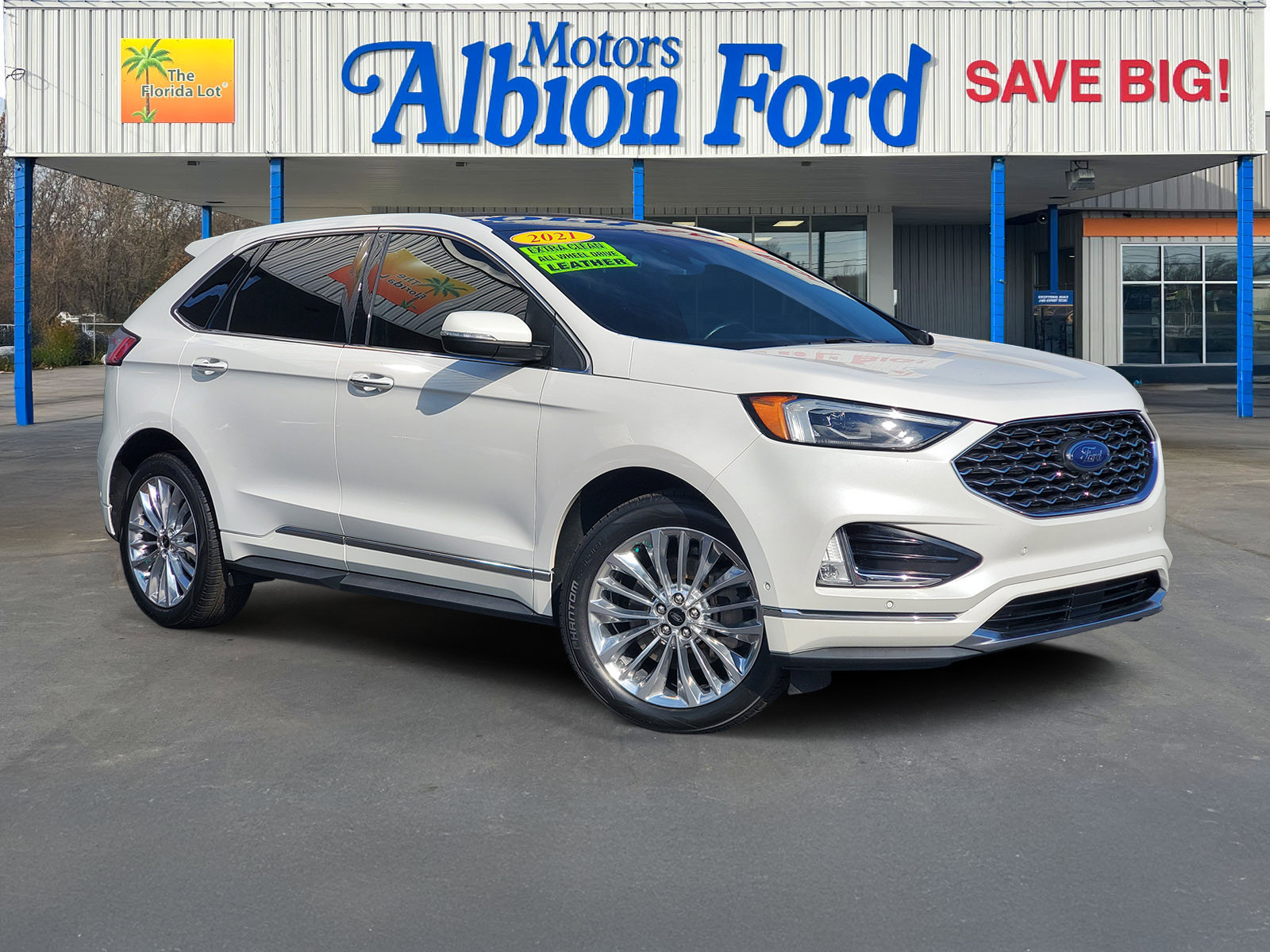 Used 2021 Ford Edge Titanium w/ Equipment Group 301A FWD image 1