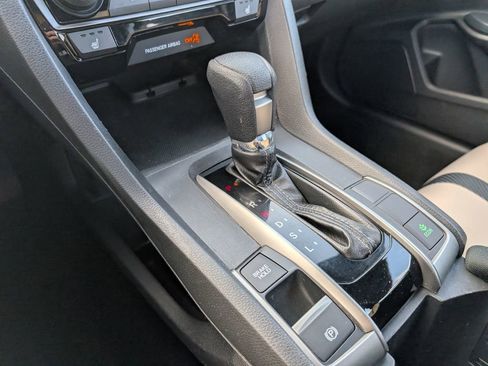 Used 2017 Honda Civic EX image 22