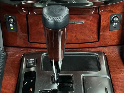 Used 2008 Lexus LX 570 4WD image 41