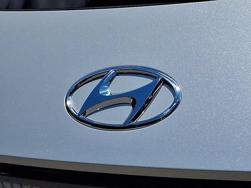 Used 2023 Hyundai Ioniq 5 Limited AWD/4WD image 33