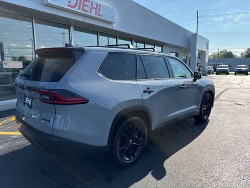 Used 2025 Toyota Grand Highlander AWD Hybrid image 6