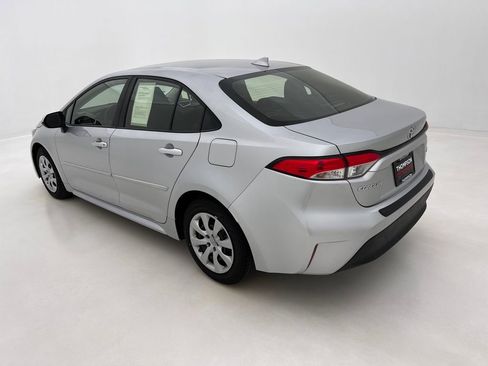 Used 2023 Toyota Corolla LE image 9