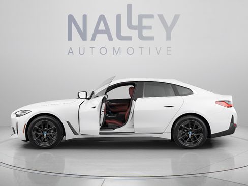 Used 2023 BMW i4 eDrive35 w/ Premium Package RWD image 3