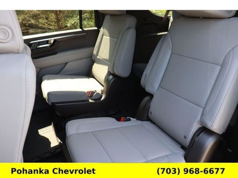 New 2026 Chevrolet Suburban LT w/ Comfort Package AWD/4WD image 29