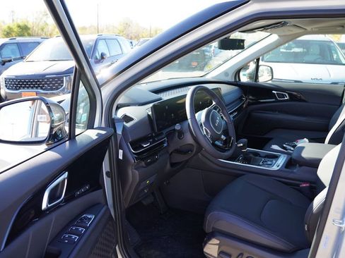 New 2026 Kia Carnival SX Prestige image 10