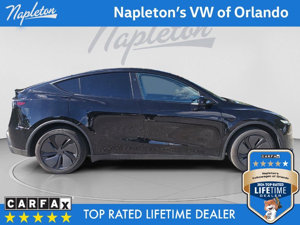 Used 2026 Tesla Model Y 2WD image 7