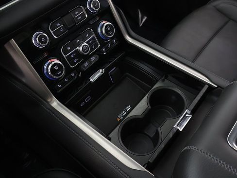 Used 2024 GMC Yukon Denali w/ Advanced Technology Package image 72