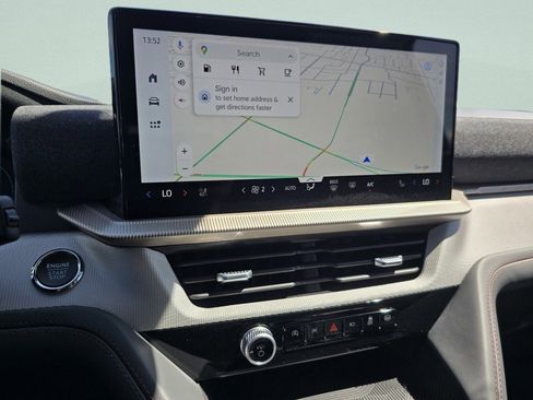 New 2026 Ford Explorer Active w/ Active Comfort Package image 4