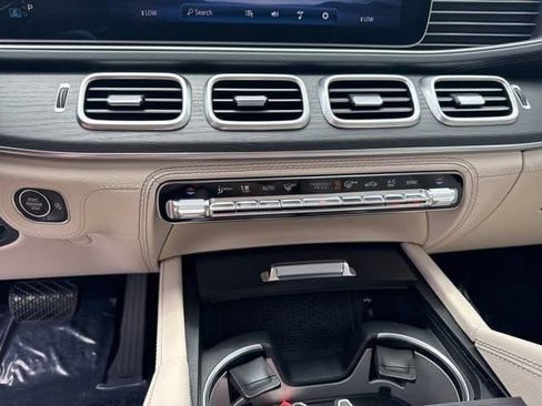 Used 2025 Mercedes-Benz GLE 350 4MATIC image 21