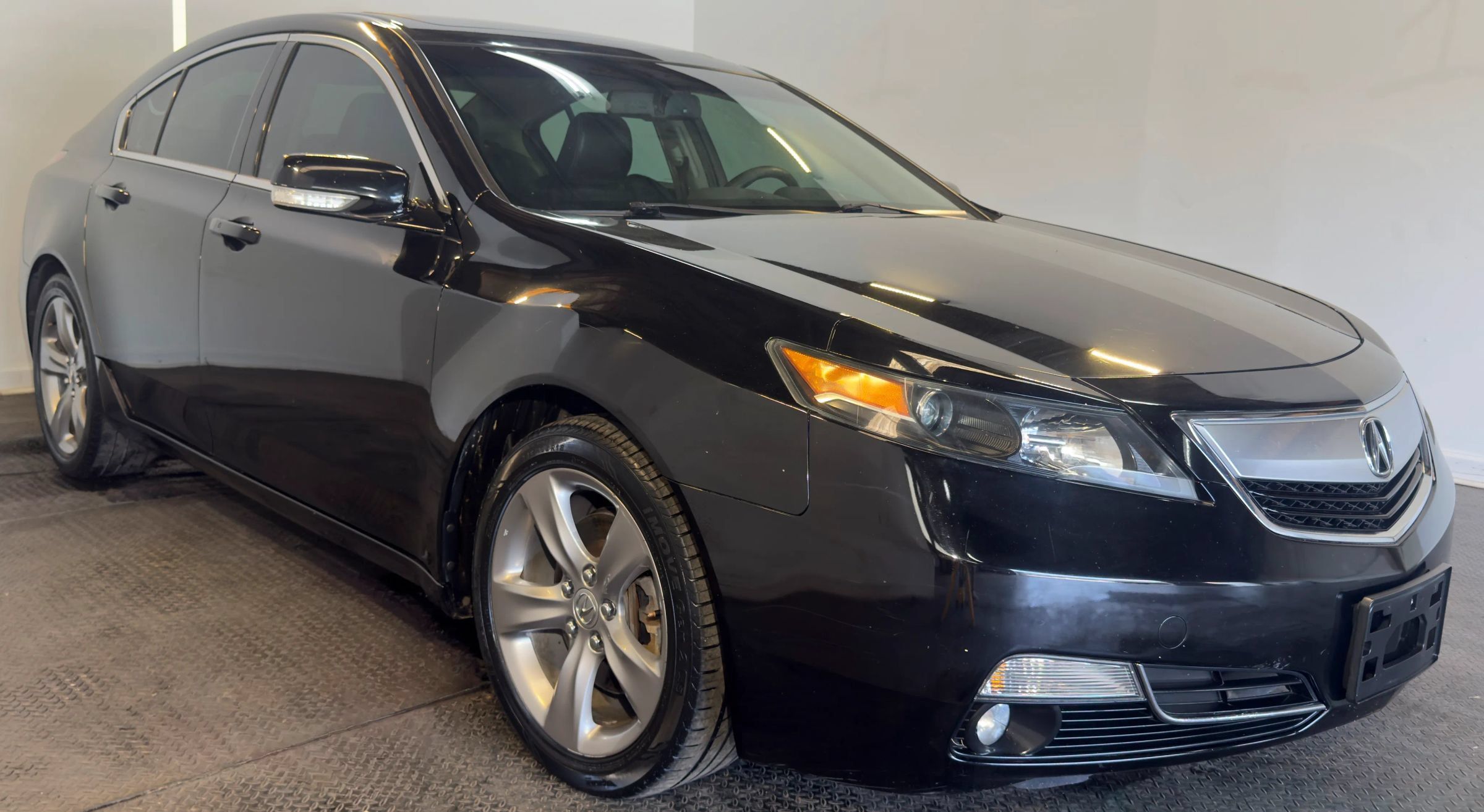 Used 2013 Acura TL w/ Technology Package AWD/4WD image 2
