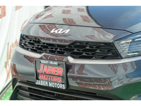 Used 2023 Kia Forte LXS FWD image 7