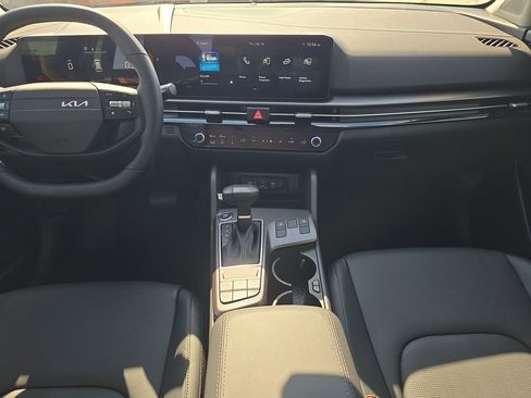 New 2026 Kia Sportage EX image 15
