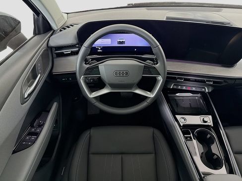 Used 2026 Audi Q3 quattro 2.0T AWD/4WD image 11