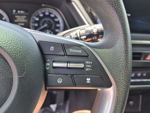 Certified 2023 Hyundai Sonata SEL FWD image 28