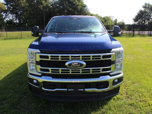 Used 2026 Ford F350 XLT w/ FX4 Off-Road Package AWD/4WD image 4