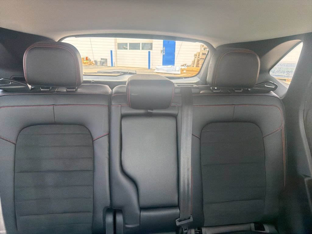 Used 2022 Ford Escape SEL w/ SEL Stealth AWD Package image 39