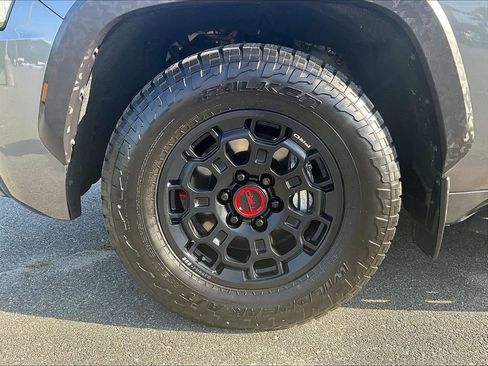 Used 2025 Toyota Sequoia TRD Pro AWD/4WD image 7
