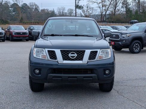 Used 2019 Nissan Frontier Desert Runner image 2