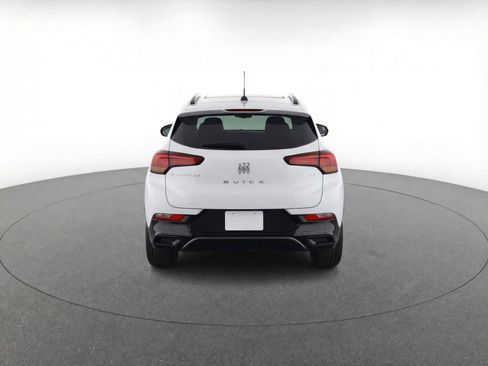 Used 2024 Buick Encore GX Sport Touring FWD image 7