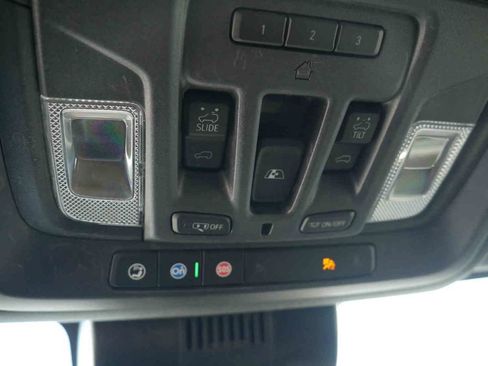 Used 2024 Chevrolet Silverado 2500 ZR2 w/ Technology Package AWD/4WD image 40