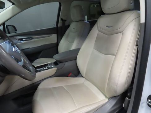 Certified 2023 Cadillac XT5 Premium Luxury w/ Technology Package image 18