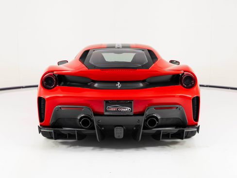 Used 2019 Ferrari 488 Pista Coupe image 4
