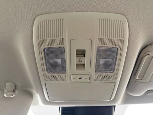 Certified 2022 MAZDA CX-9 Touring w/ Touring Premium Package image 22