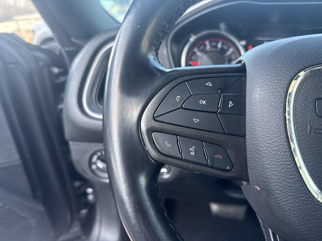 Used 2021 Dodge Challenger SXT RWD image 15