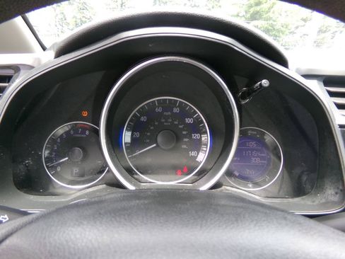 Used 2015 Honda Fit EX image 10