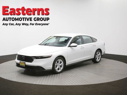 Used 2025 Honda Accord LX image 54