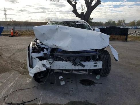 Used 2025 Cadillac CT4 Premium Luxury image 6