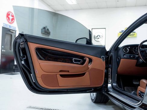 Used 2006 Bentley Continental GT image 44