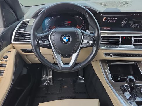 Certified 2022 BMW X5 sDrive40i w/ Premium Package RWD image 12