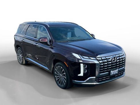 Certified 2024 Hyundai Palisade Calligraphy image 7