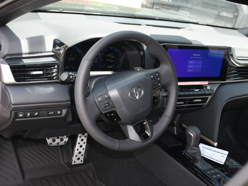 New 2026 Toyota Camry XSE FWD image 4