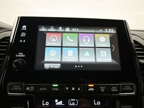 Used 2018 Honda Odyssey Touring image 13