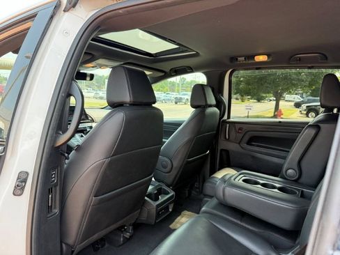 Used 2025 Honda Odyssey Sport-L image 16