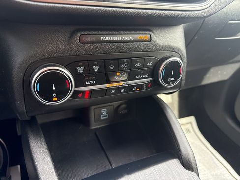 Used 2023 Ford Escape Active w/ Cold Weather Package image 30