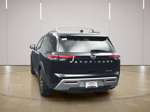Certified 2025 Nissan Pathfinder Platinum w/ Cargo Package FWD image 6