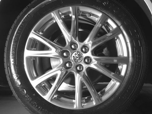 Used 2023 Buick Enclave Essence w/ Experience Buick Package FWD image 10