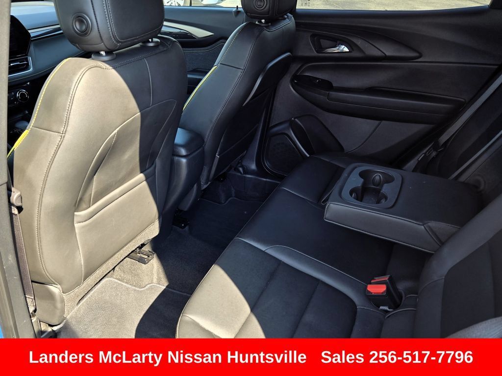 Used 2025 Chevrolet TrailBlazer ACTIV w/ Driver Confidence Package AWD/4WD image 14
