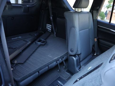 Used 2023 Lexus GX 460 Premium AWD/4WD image 14