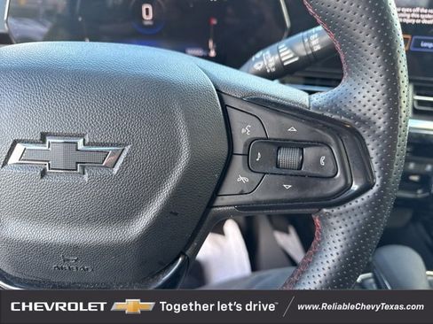 Certified 2024 Chevrolet Trax RS w/ Driver Confidence Package image 23