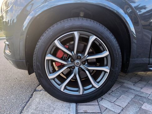 Used 2016 Volvo XC90 T6 Momentum image 43