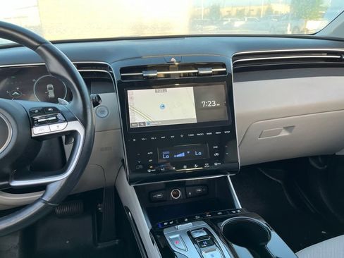 Used 2022 Hyundai Tucson Limited FWD image 17
